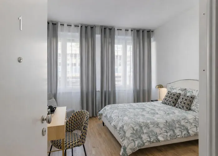 The Novels Konukevi Bari