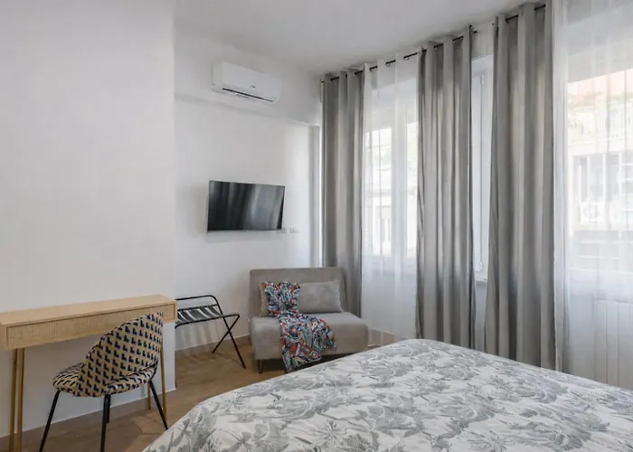 Konukevi The Novels 3*