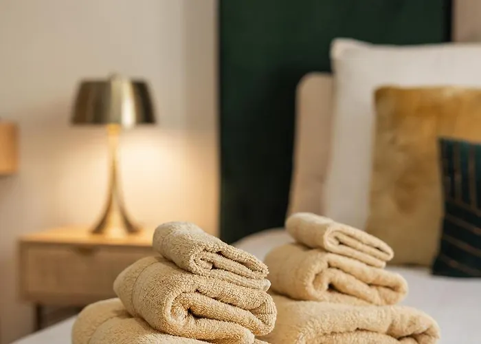 The Novels Konukevi Bari